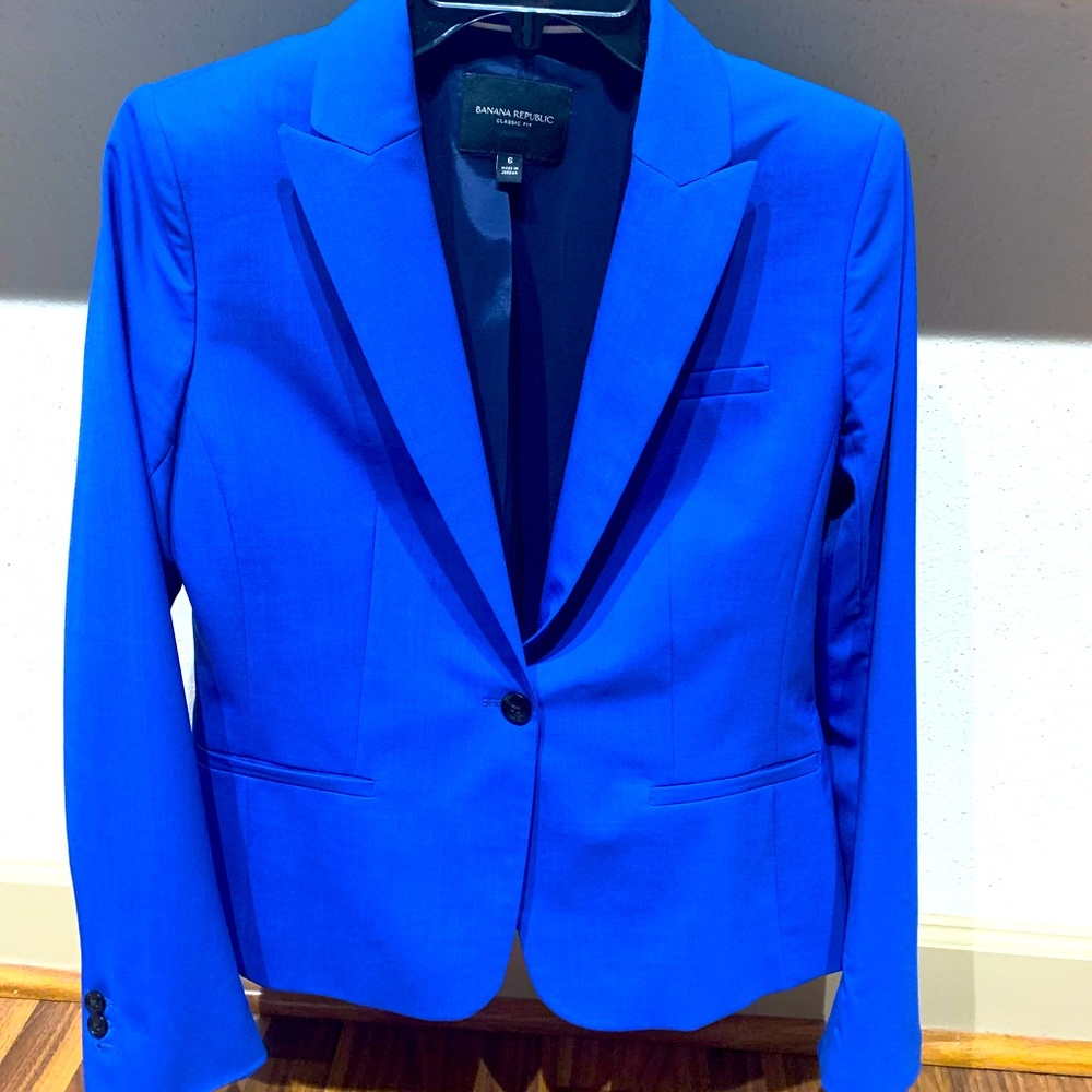 Banana Republic Classic Fit Blazer
